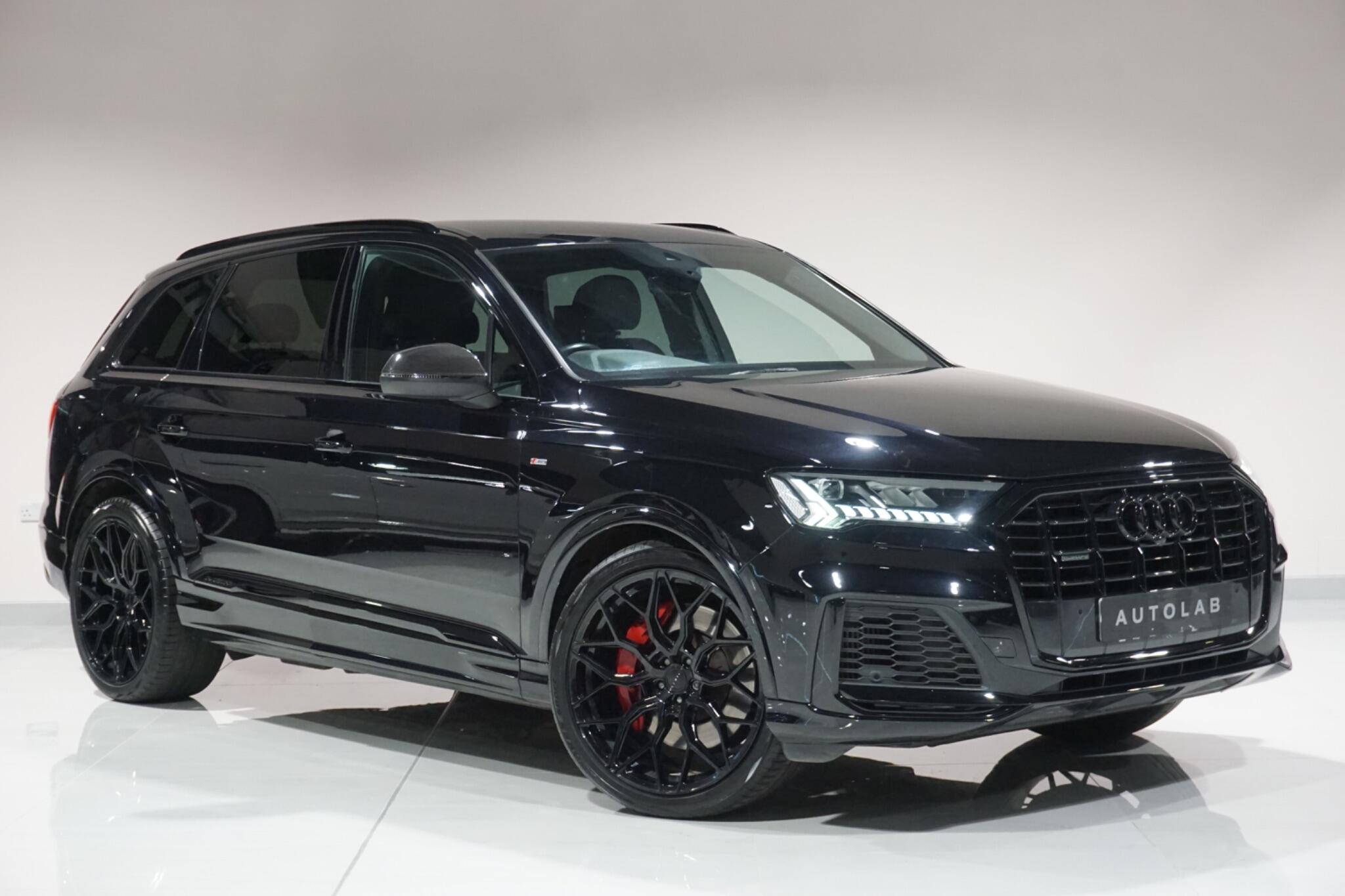 Audi Q7 3.0 TFSIe V6 55 S line SUV 5dr Petrol Plug-in Hybrid Tiptronic quattro Euro 6 (s/s) 17.9kWh (381 ps)